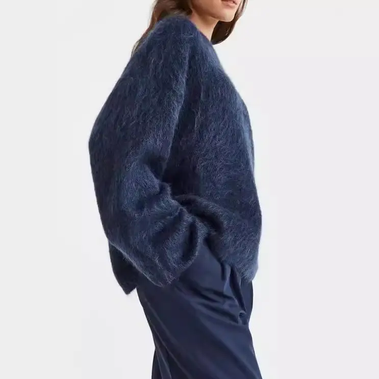 Round Neck Solid Color Long Velvet Sweaters Top