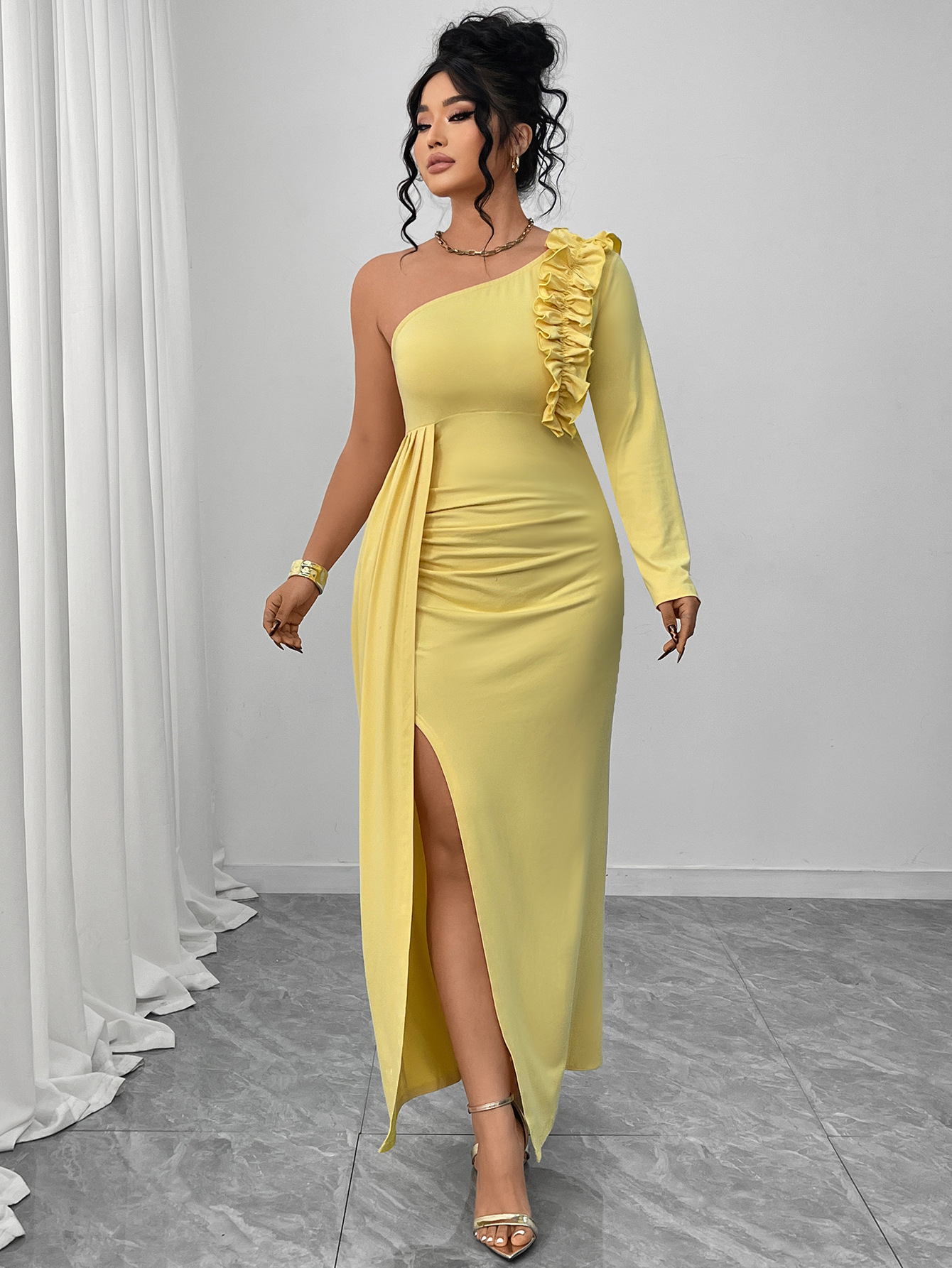 Womens Solid-color Fashionable Yellow One-shoulder Dress With Ruffled Hem And High Slit