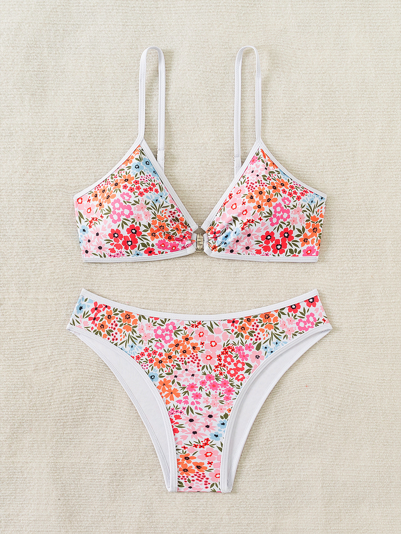 Buy Women's Clothing Online | Buy Trending Dresses for Women