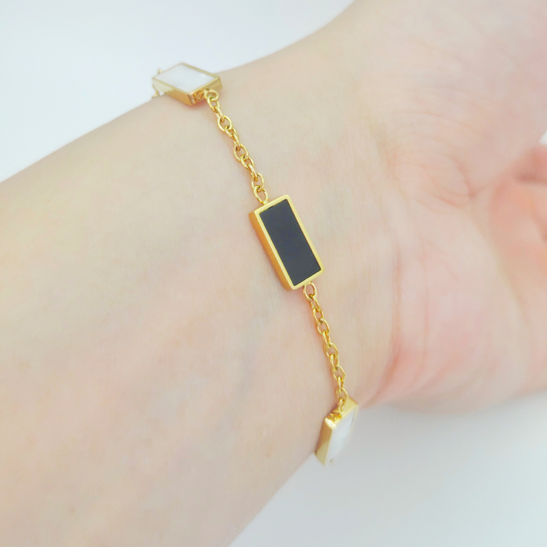 Bracelet Image 14