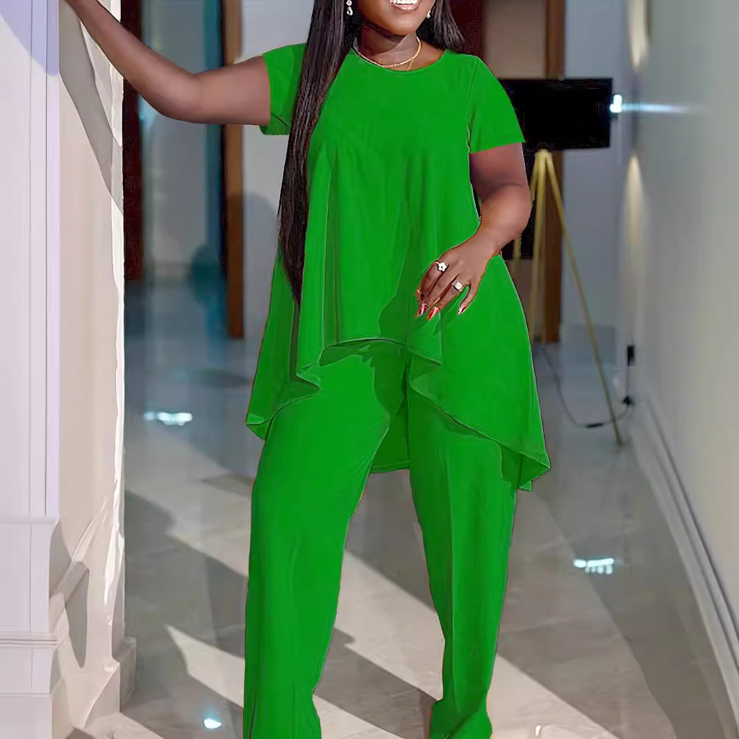 Fashionable Plus-Size Solid Color Set