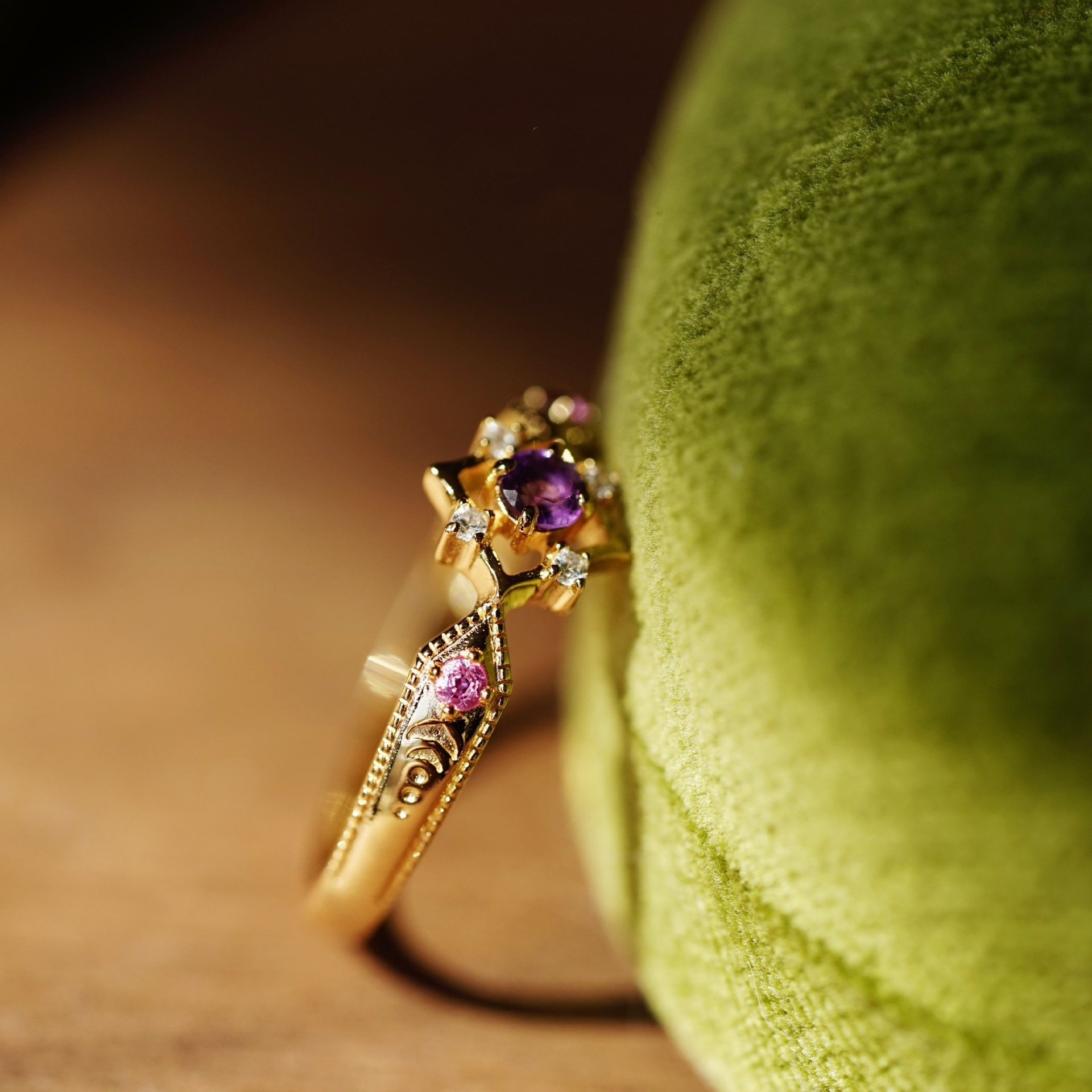 Amethyst Geometric Rhombus Ring Moxa Retro