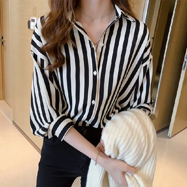 Women's New Retro Style Top With A Light Mature Design Shirt Picture Color 2Xl - Shop at LoveMi