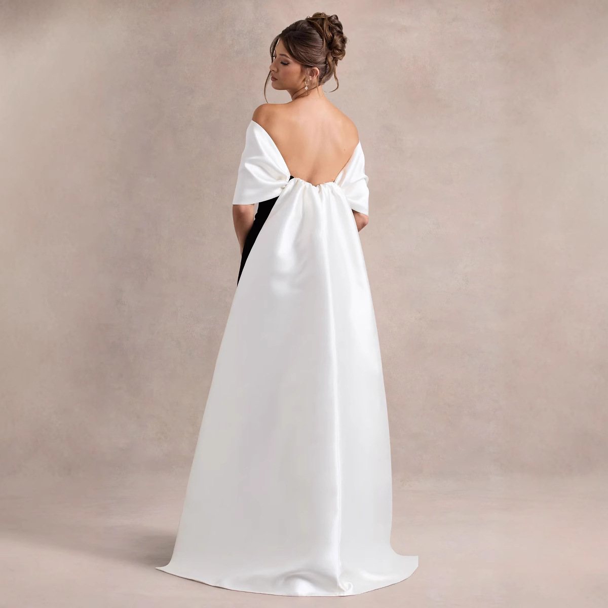 Buy Women's Clothing Online | Buy Trending Dresses for Women