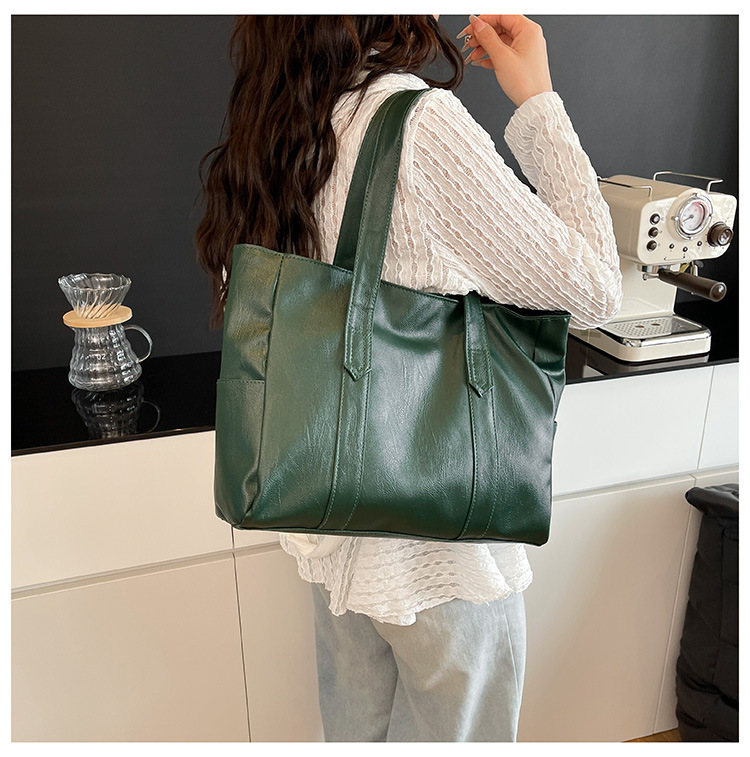 Shoulder Handbag Crossbody Bag With Mirror Large Capacity Storage 31 5f9371b1 0ef3 46c9 ad5f dd869bd9c1a7