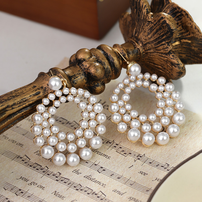 Electroplated Geometric Hollow Pearl Earrings For Women