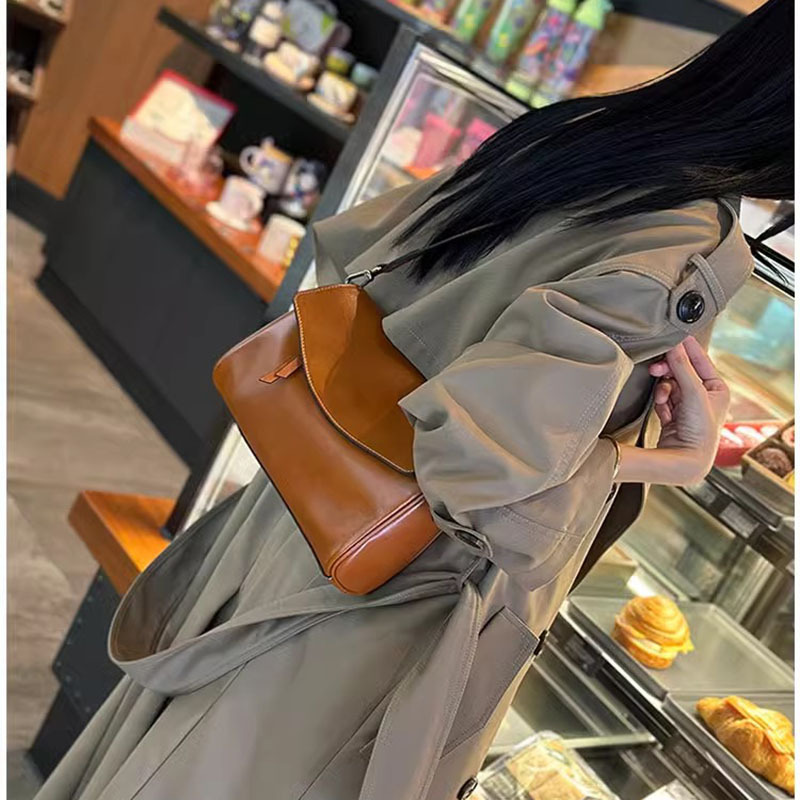 Leather Crossbody Shoulder Bag, picture 6 of 7