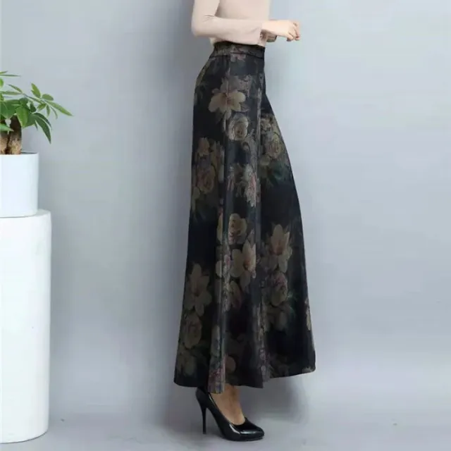 Women's Fashionable Printed Cropped Wide leg Pants Black - Shop at LoveMi