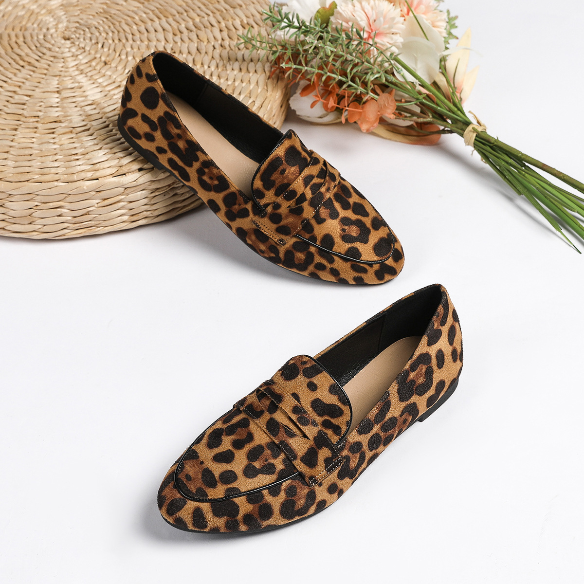 Suede Round-Toe Flat Pumps