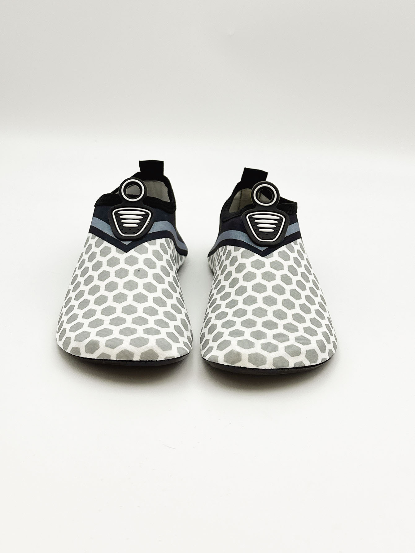 https://cf.cjdropshipping.com/quick/product/5fe359fe-a569-4710-b570-60e92896de3b.jpg