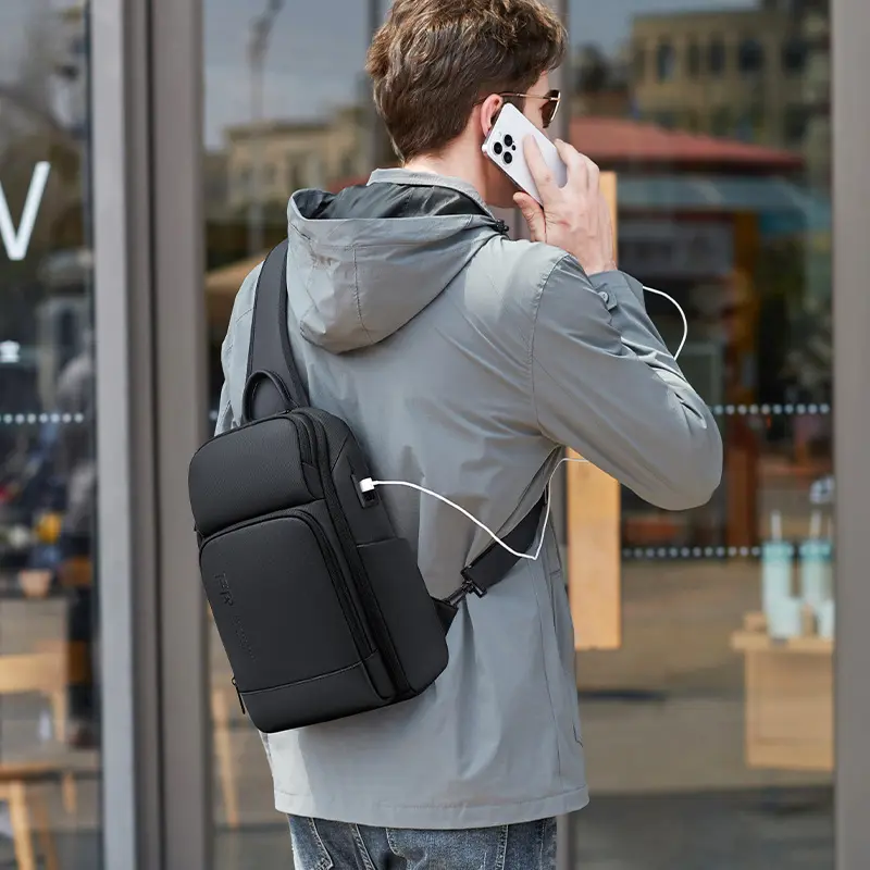 Men's Chest Bag Crossbody Multi-functional Sporty Street