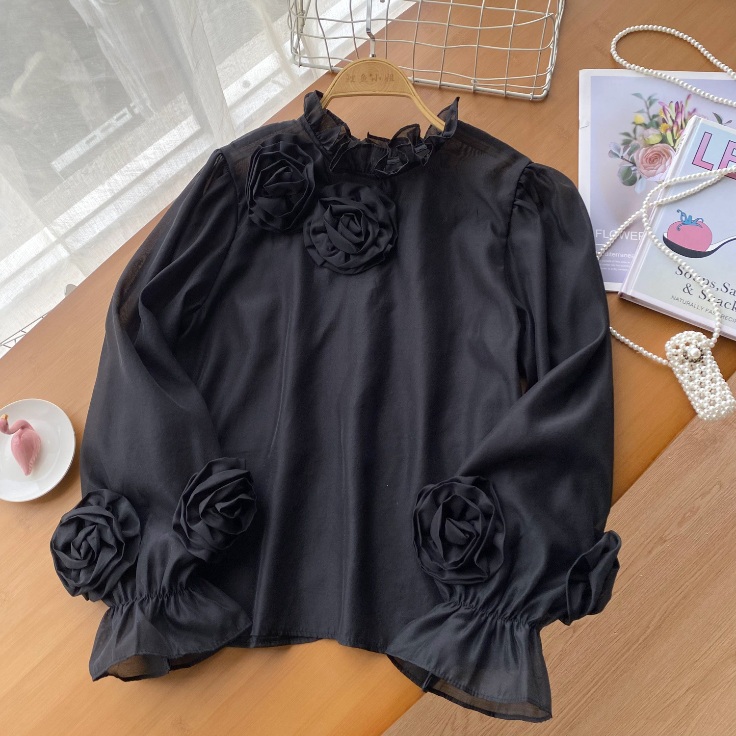 European And American Simple Lantern Sleeve Shirt Women