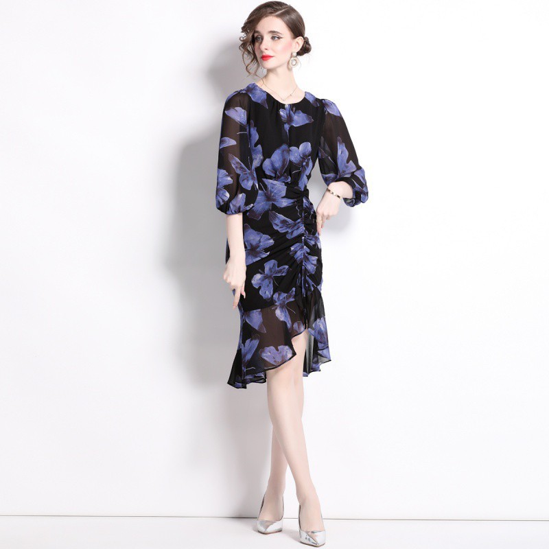Fishtail Swing Floral Dress, picture 3 of 5