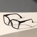 Black Frame White Flat