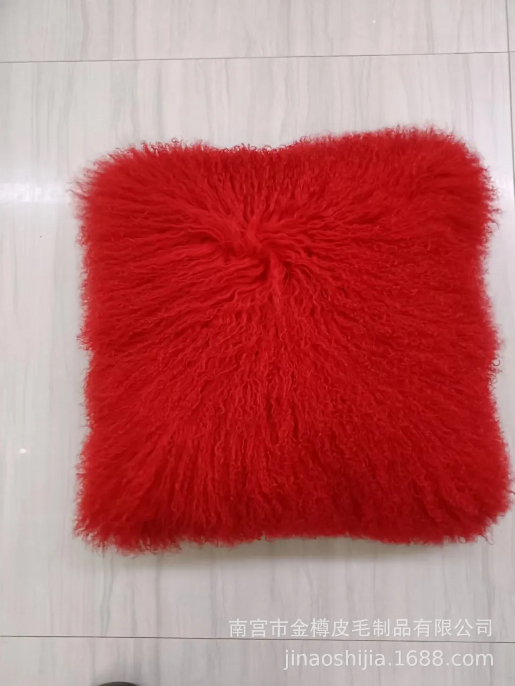 High-grade Fur Beach Wool Pillow - Red