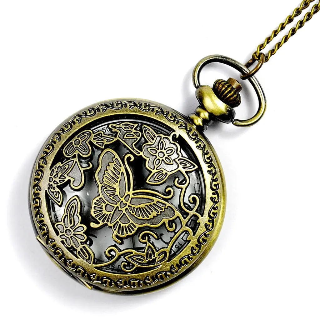 Nostalgic Retro Butterfly Flower Carved Hollow Pocket