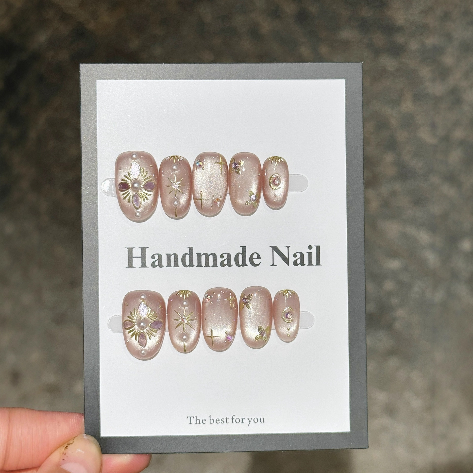 Brightening Purely Handmade Wearable Nails