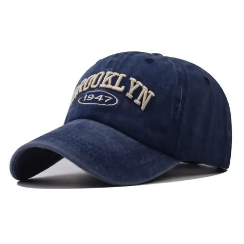 Men's and Women's Street Dance Personalized Cotton Embroidered Baseball