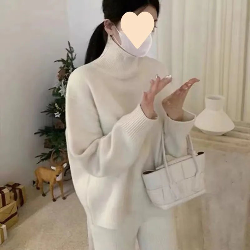New Winter Wear Thick Soft Glutinous Loose High Collar Knitted Sweater For Women - White