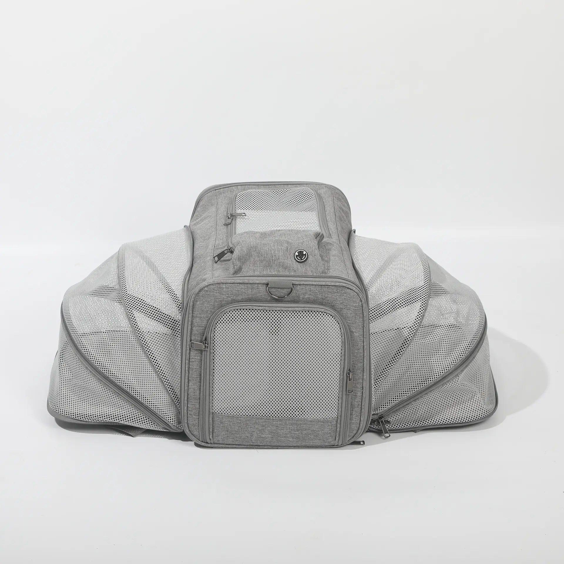 Outdoor Portable Breathable Large Capacity Portable Pet Bag