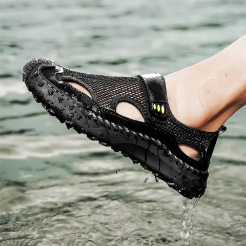 Summer Outdoor Casual Hollow Mesh Surface Breathable Men's Sandals