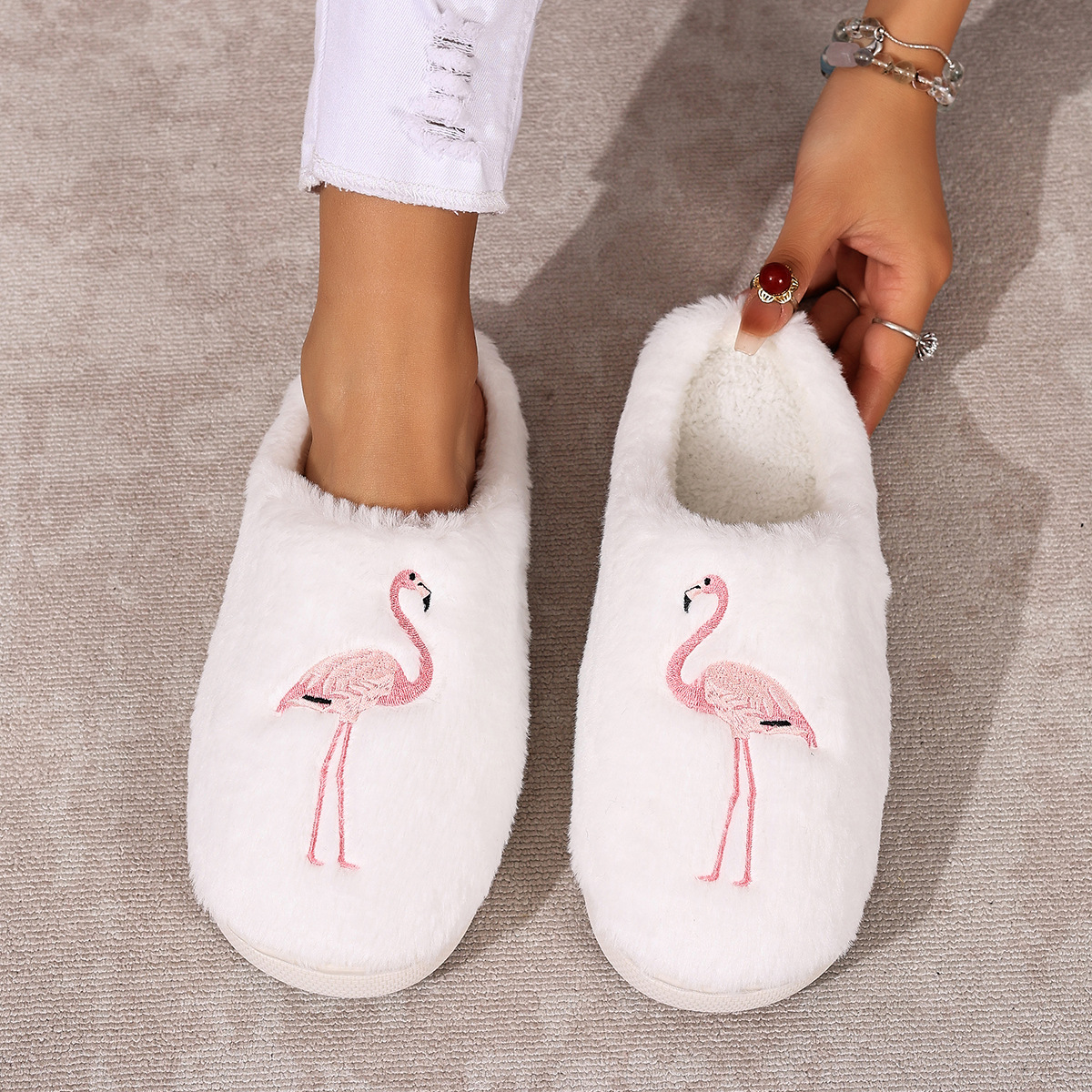 https://cf.cjdropshipping.com/quick/product/6103bb03-972f-49bf-ad21-4d389fdc3f0a.jpg