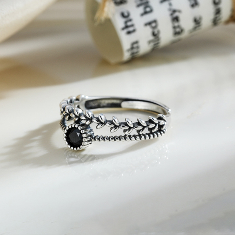 Black Zircon Wheat Female Fashion Personalized Index Finger Ring