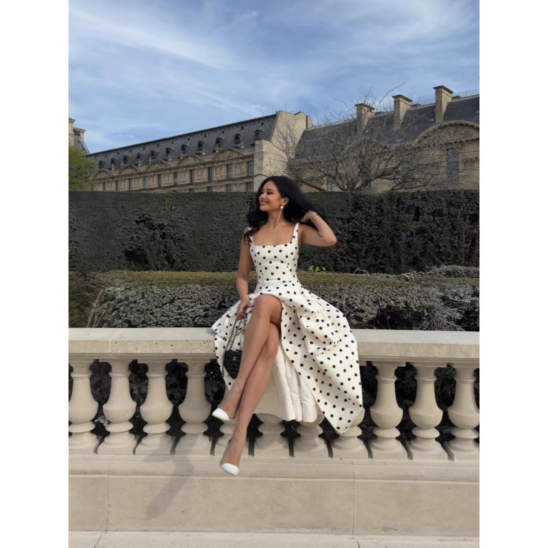 Square Collar Polka-dot Cinched Pleated Large Swing Sling Dress