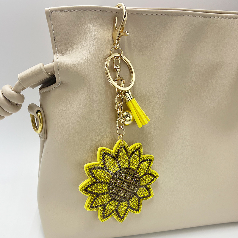 Creative Diamond-studded Sunflower Keychain Sunflower Bag Charm 5