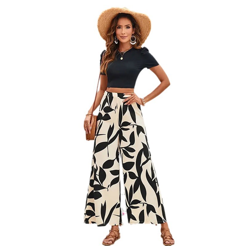 Leaf Printed Casual Cropped T-shirt Blouse And Pants