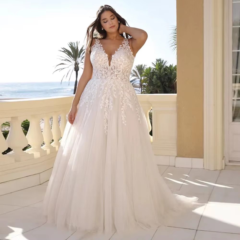 Plus Size Floral Lace V-Neck Puffy Wedding Gown