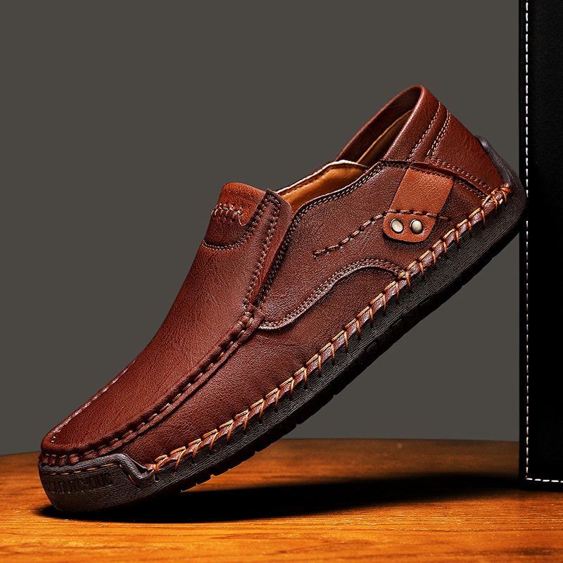Hand-stitched Men's Outdoor Casual Shoes