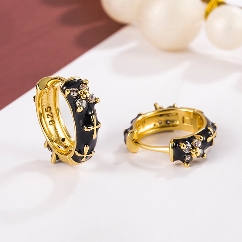 Black Enamel Earrings Retro Hepburn Style High Sense