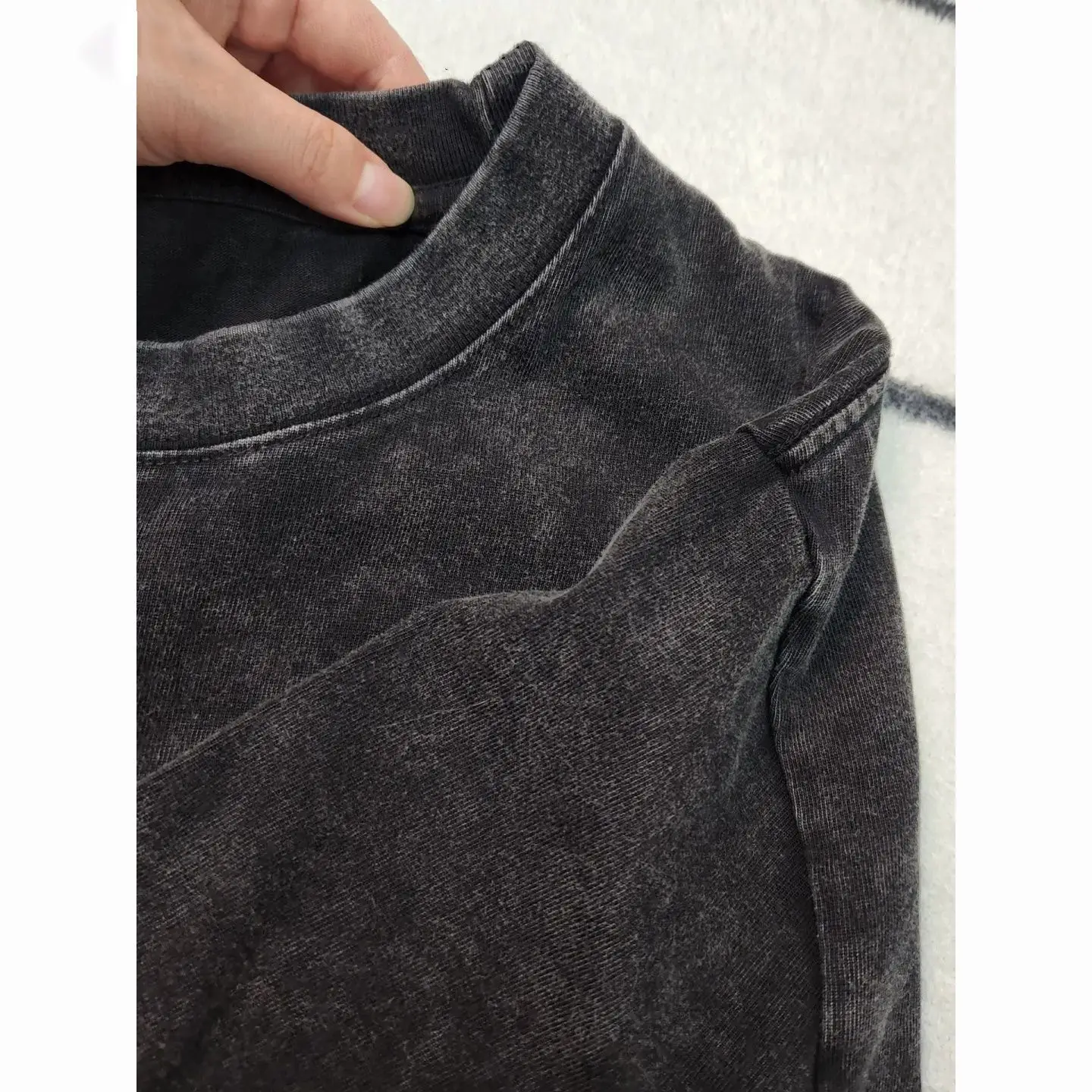 Cartoon Cat Shower Mens Loose-Fit Short-Sleeve T-Shirt