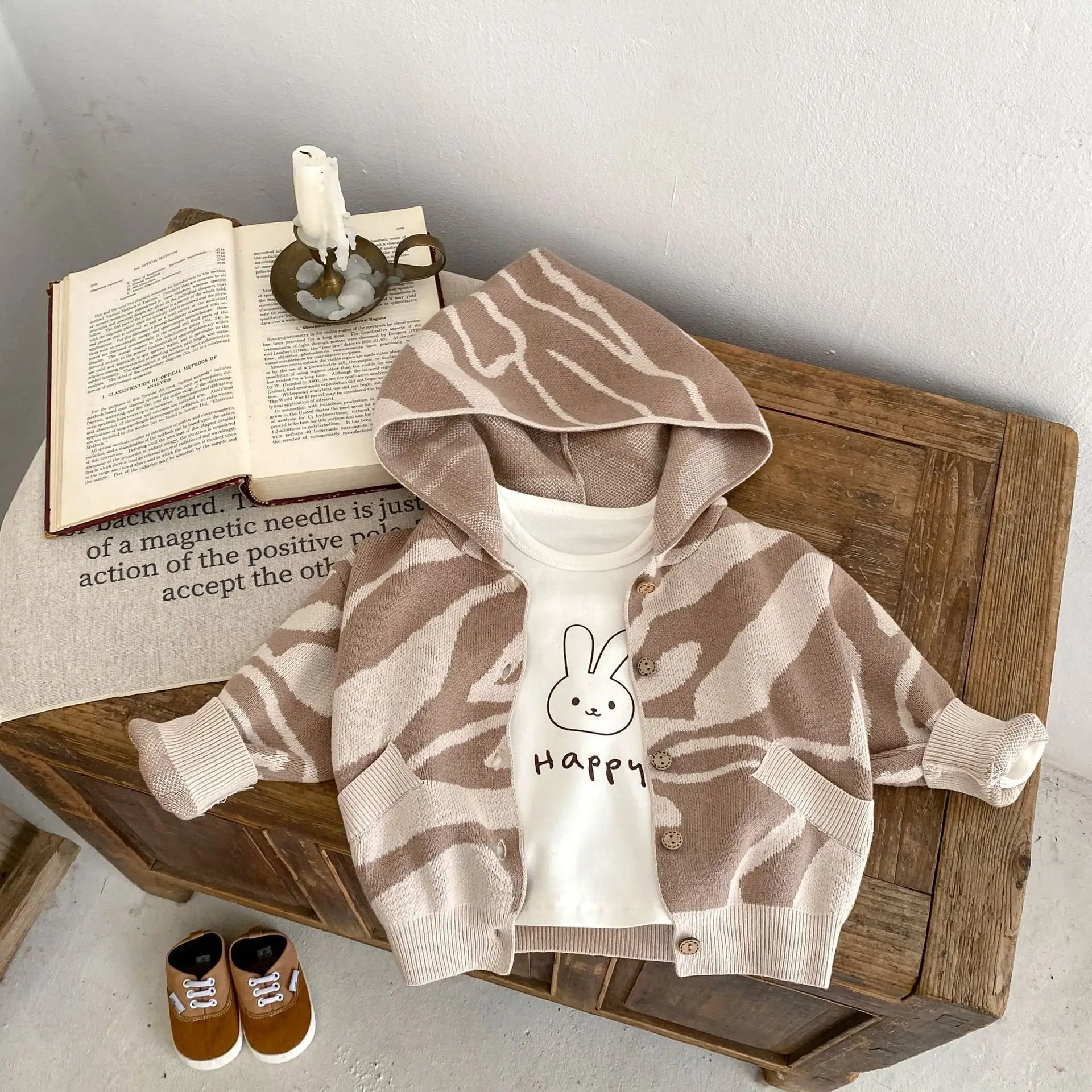 Autumn Children's Texture Jacquard Hooded Knit Cardigan