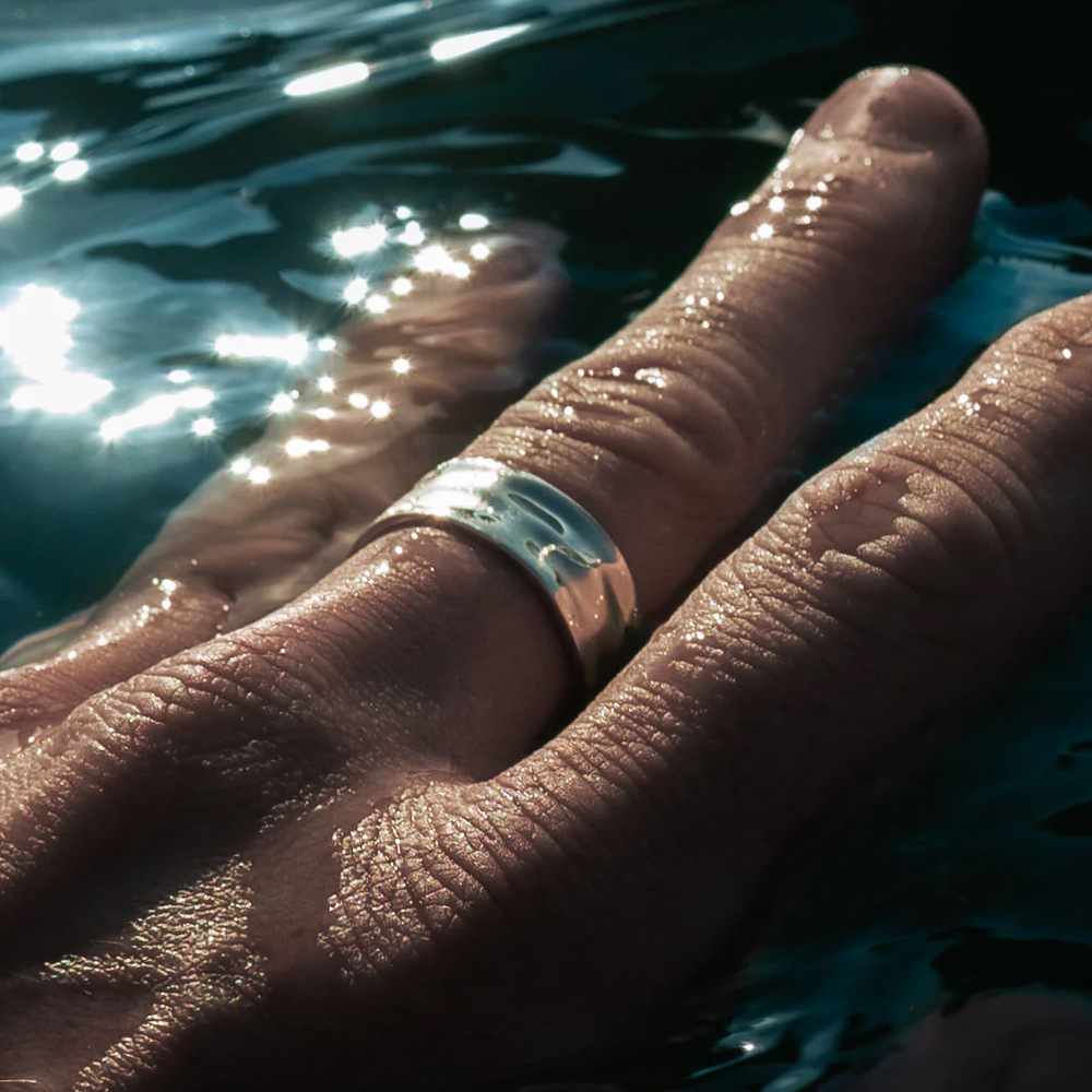 Irregular Concave-convex Special-interest Design Hollowed Smooth Opening Ring