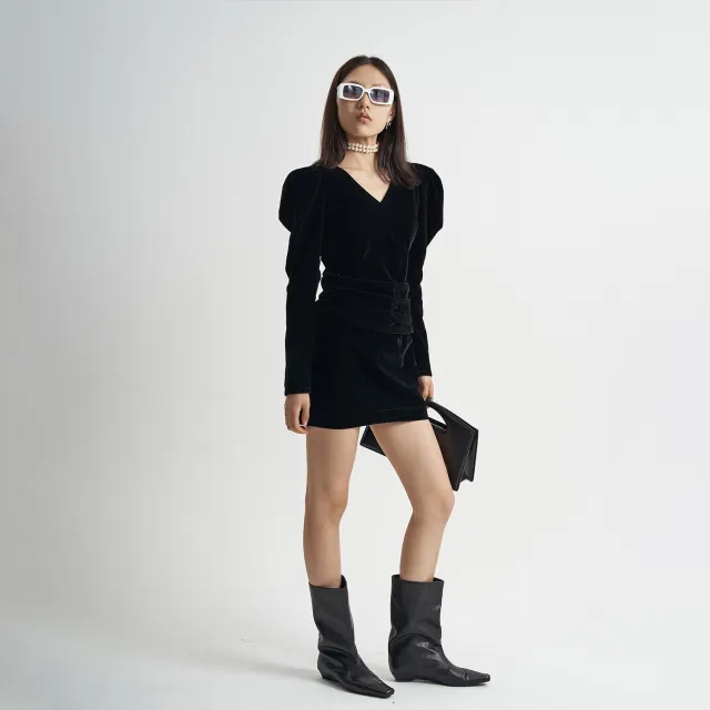 Embroidered Lace Stitching Black Slim Skirt Black - Shop at LoveMi