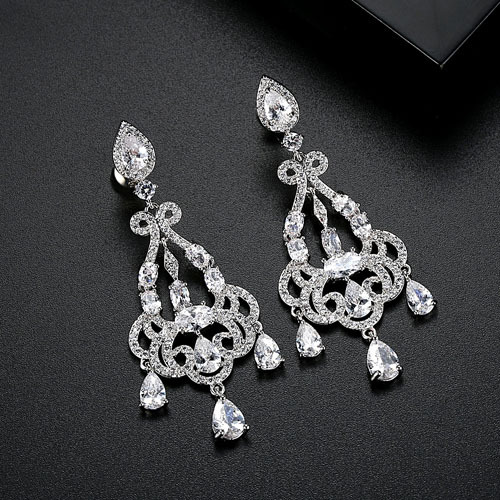 Womens Long Sparkling Elegant Earrings
