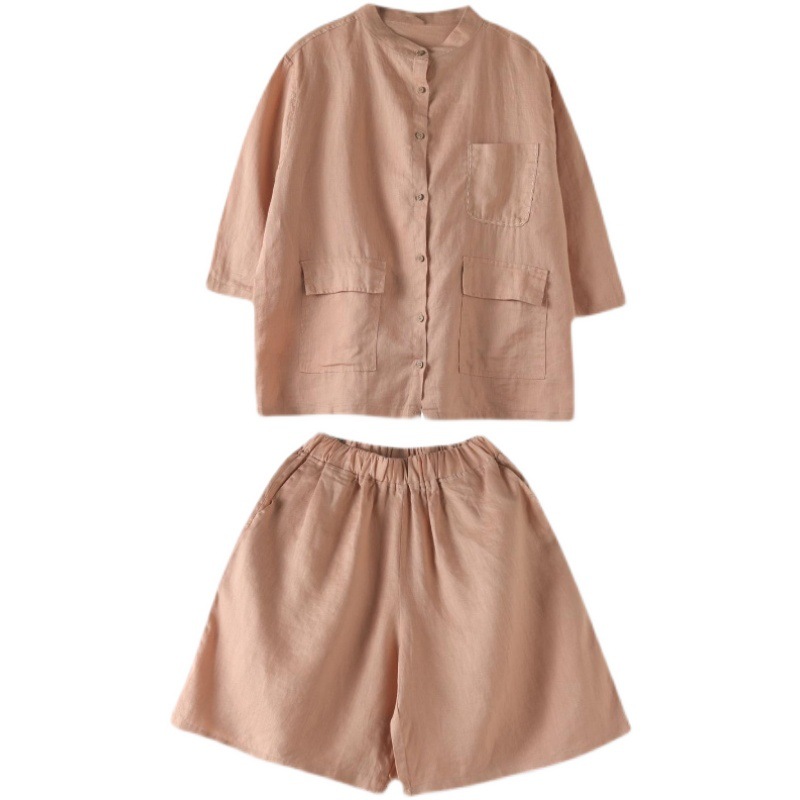 Loose-fit Plus-size Two-piece Set For Women Mandarin-collar Shirt And High-waisted Wide-leg Shorts