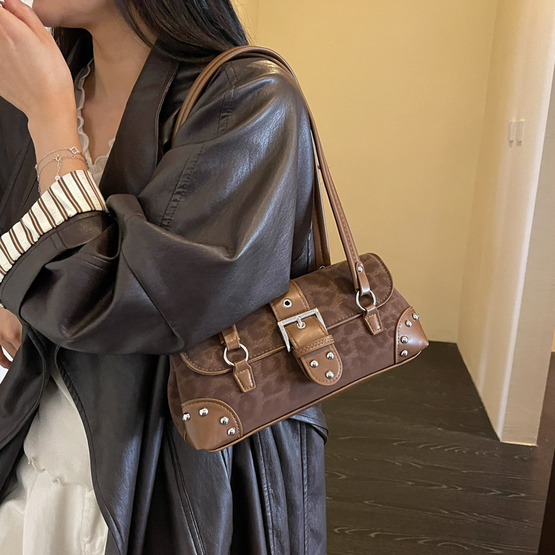 https://cf.cjdropshipping.com/quick/product/625c13cb-a4f2-4906-8ec1-3f7f05db11df.jpg