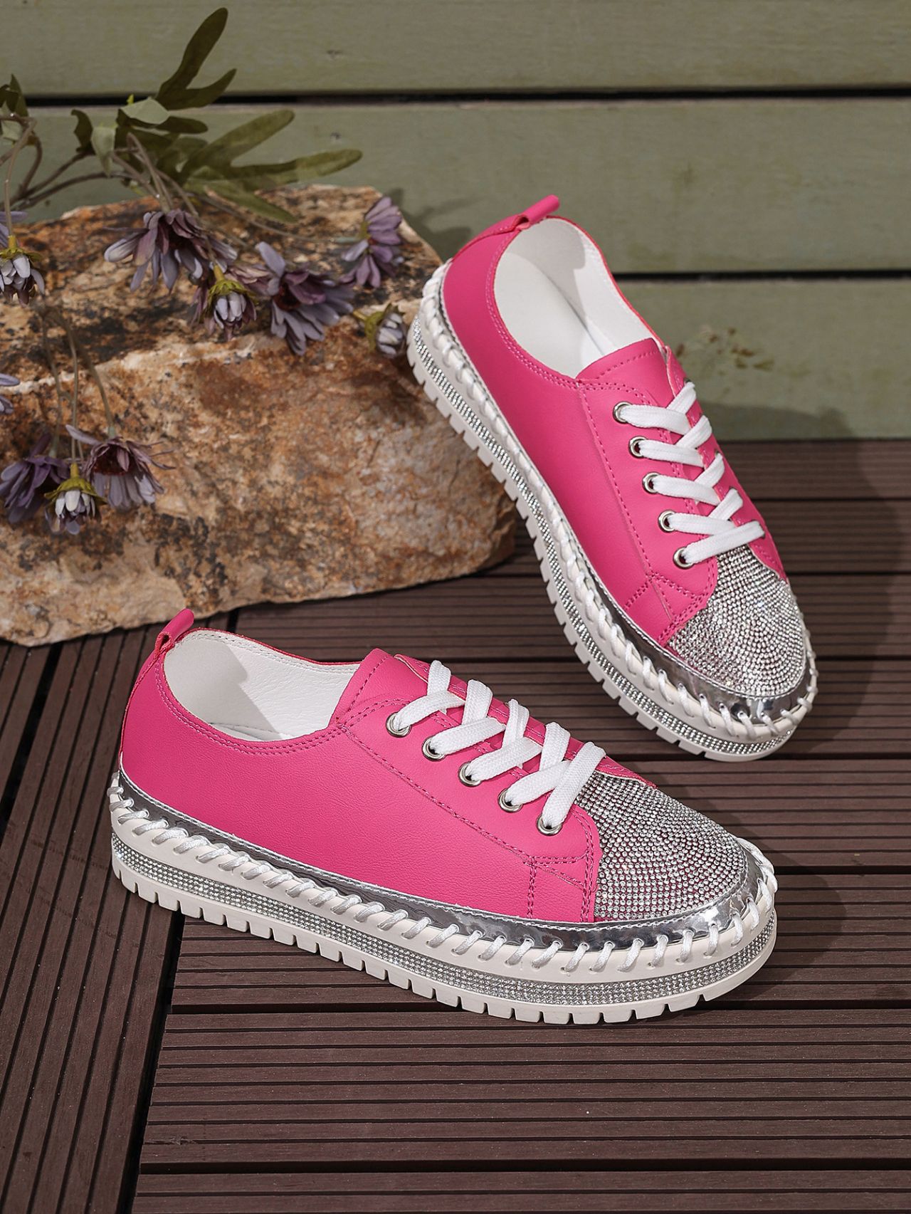 Women’s Plus Size White Sneakers