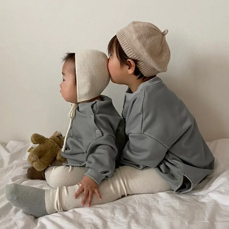 Knitted Cotton Round Neck Long Sleeve