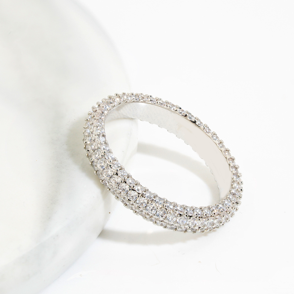White Gold Color