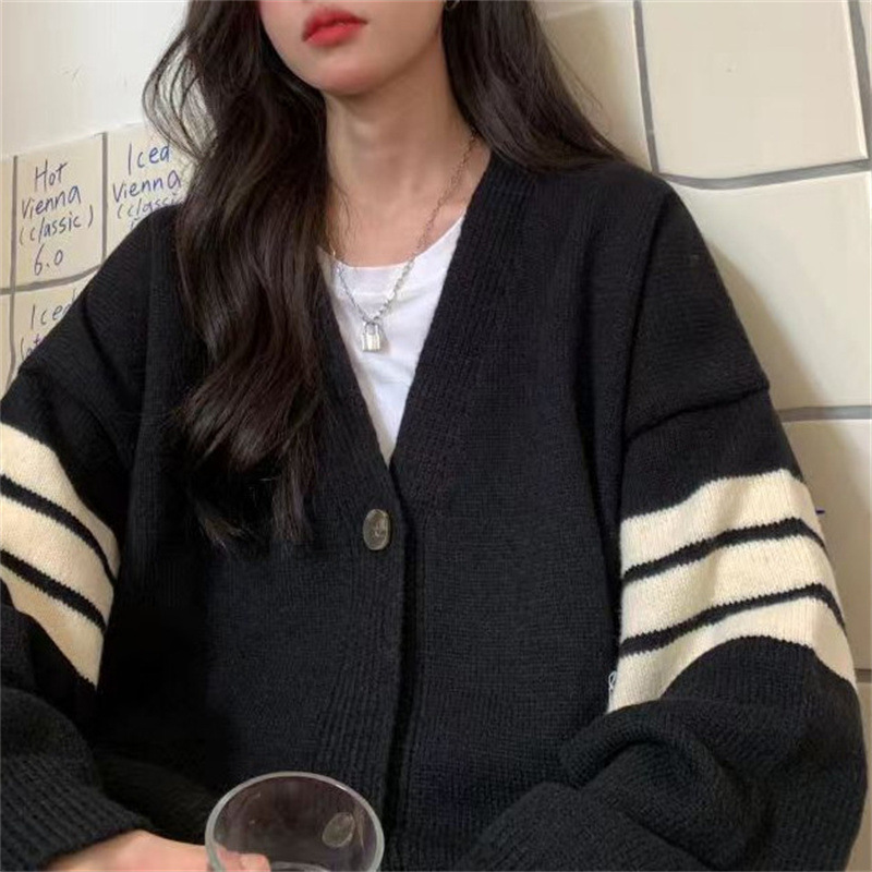 Idle Style V-neck Double-breasted Knitwear Loose Sweater