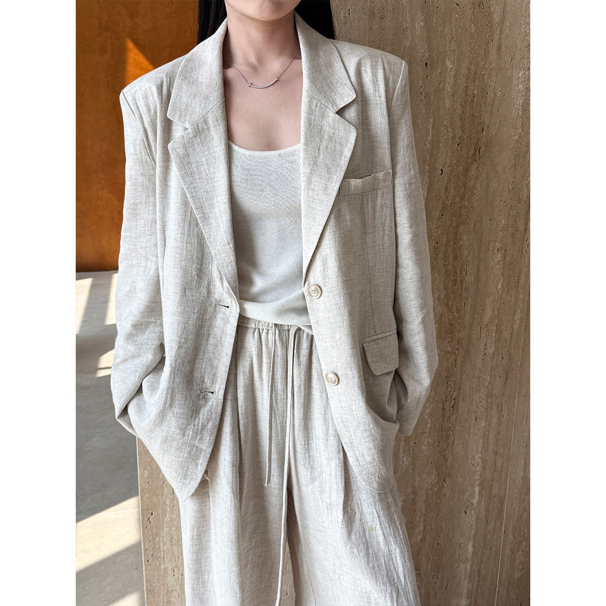 Sophisticated Look Tencel Linen Blazer And Pants Suit For Women