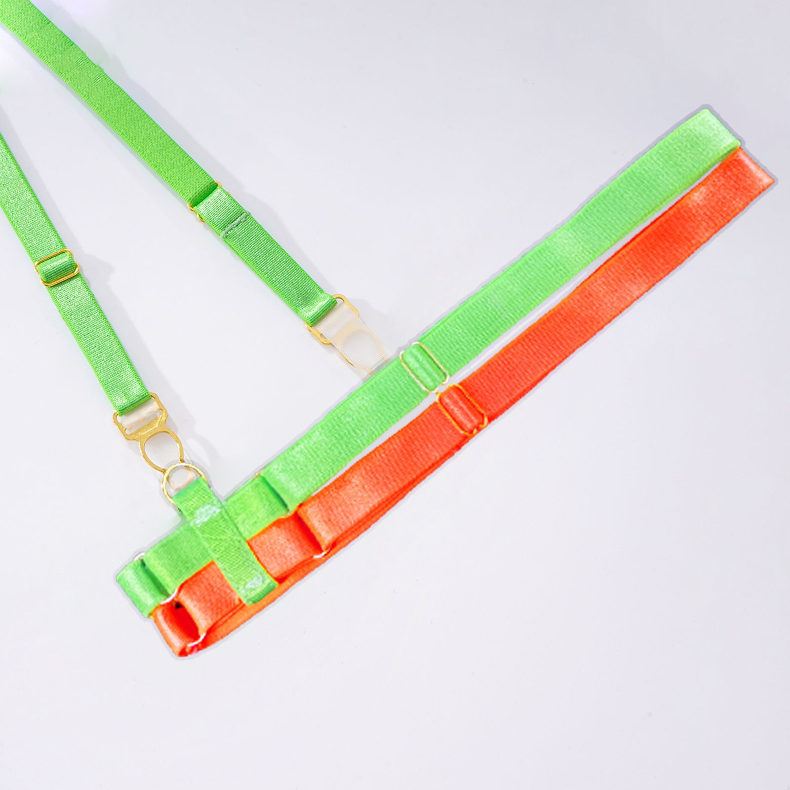 بدلة داخلية شبكية شفافة مريحة بتداخل ألوان جريئة وأنيقة