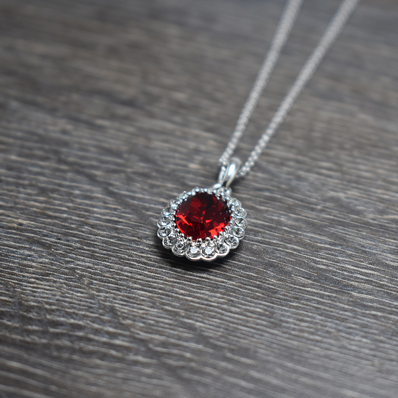 Oval Color Short Clavicle Necklace in Platinum Ink Blue