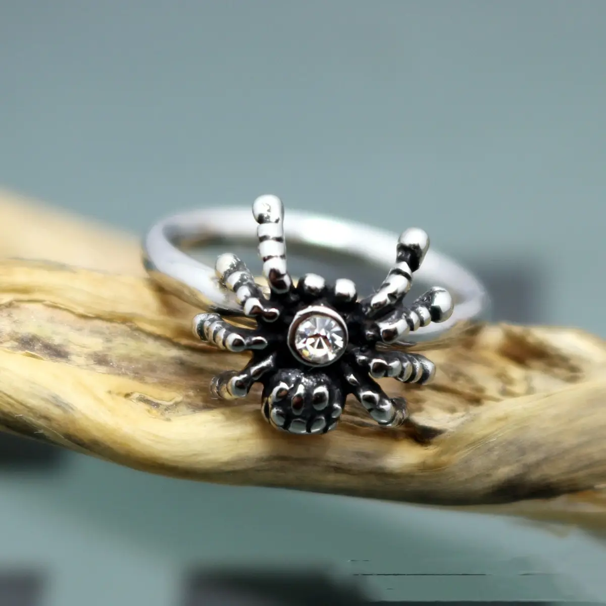 Stainless Steel Fashion Simple Rhinestone Ring