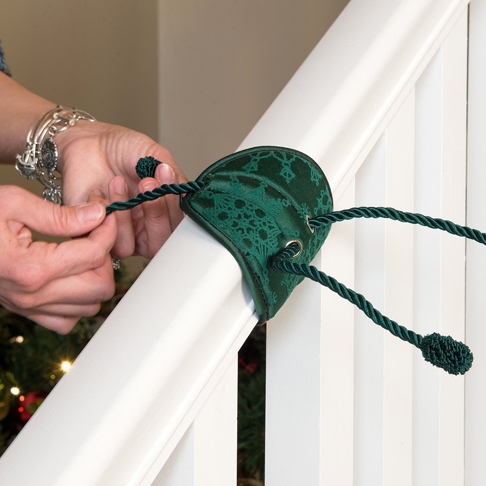 Trendy And Practical Railing Garland Straps