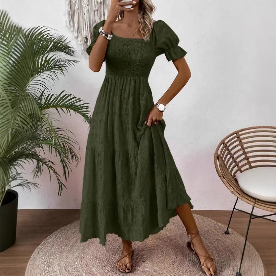 Square-neck Waist-cinched Elegant Short-sleeved Dress